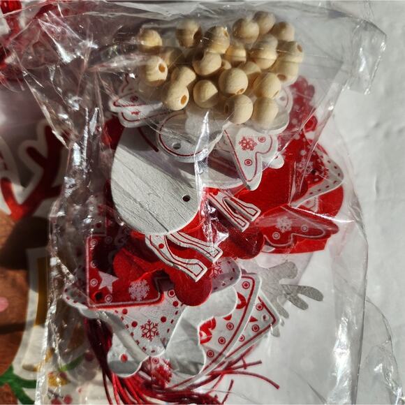 Christmas Decorations Wood Decoration Garlands Bundle / 5 + Table Centerpiece 8 - Picture 5 of 9